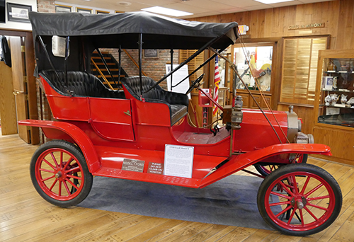 Through a recent rotation of display items, our impressive 1910 Model T has made a return to the interior of the Stevens Museum
